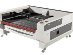 Лазерный гравер для раскроя из рулона AQ-1610S